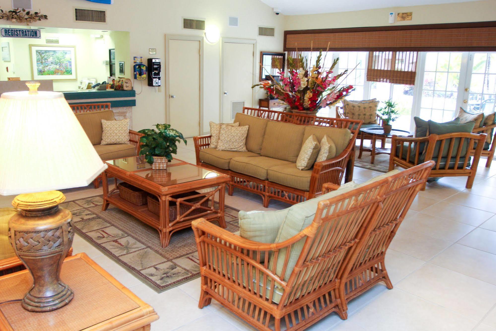 Castaways Resort And Suites Freeport Luaran gambar